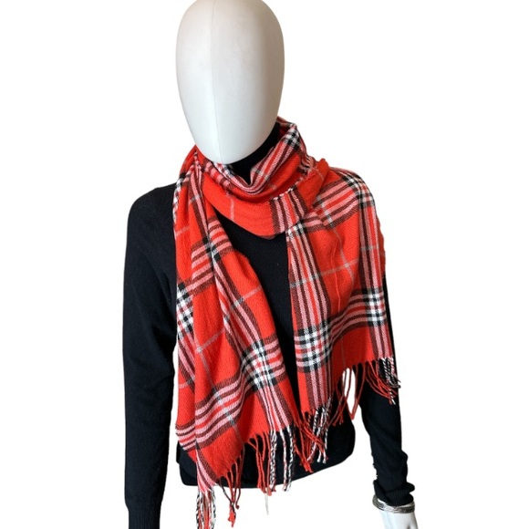 Tartan Plaid Scarf with fringe oblong 100% acrylic.Red white black 70 X 13 new - Picture 7 of 14